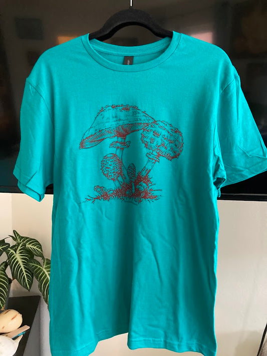 Short sleeve shroom Tee